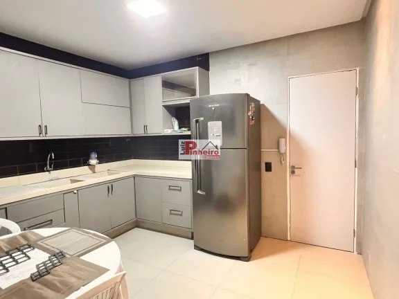 Imagem Apartamento no Canela com 3 Quartos