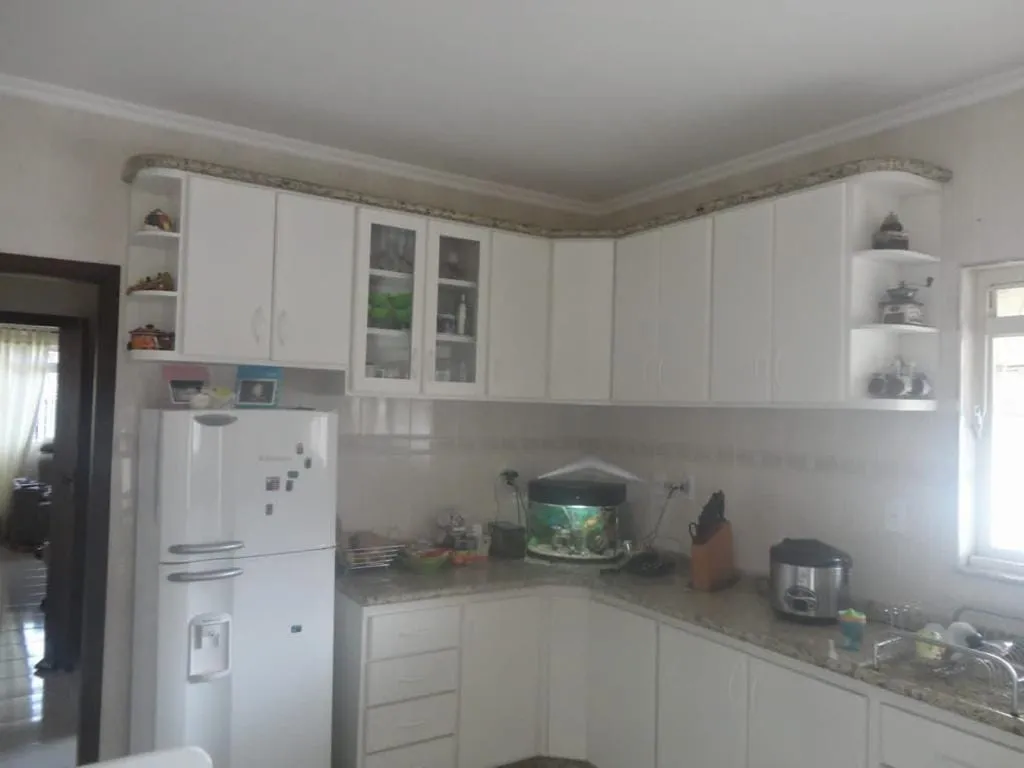 Imagem Casa à venda 2 Quartos, 1 Suite, 2 Vagas, 300M², Centro, Tremembé - SP
