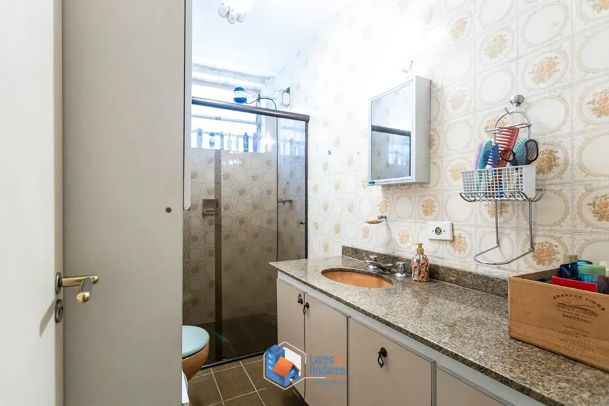 Imagem Casa para venda em Sumaré com 3 quartos, sendo 1 suíte, 270m²