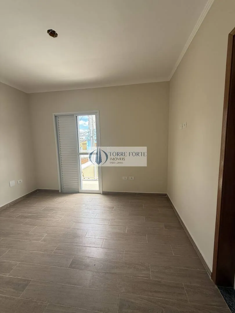 Imagem Lindo Sobrado com 3 Dormitórios, 1 Suíte e 2 Vagas na Vila Prudente