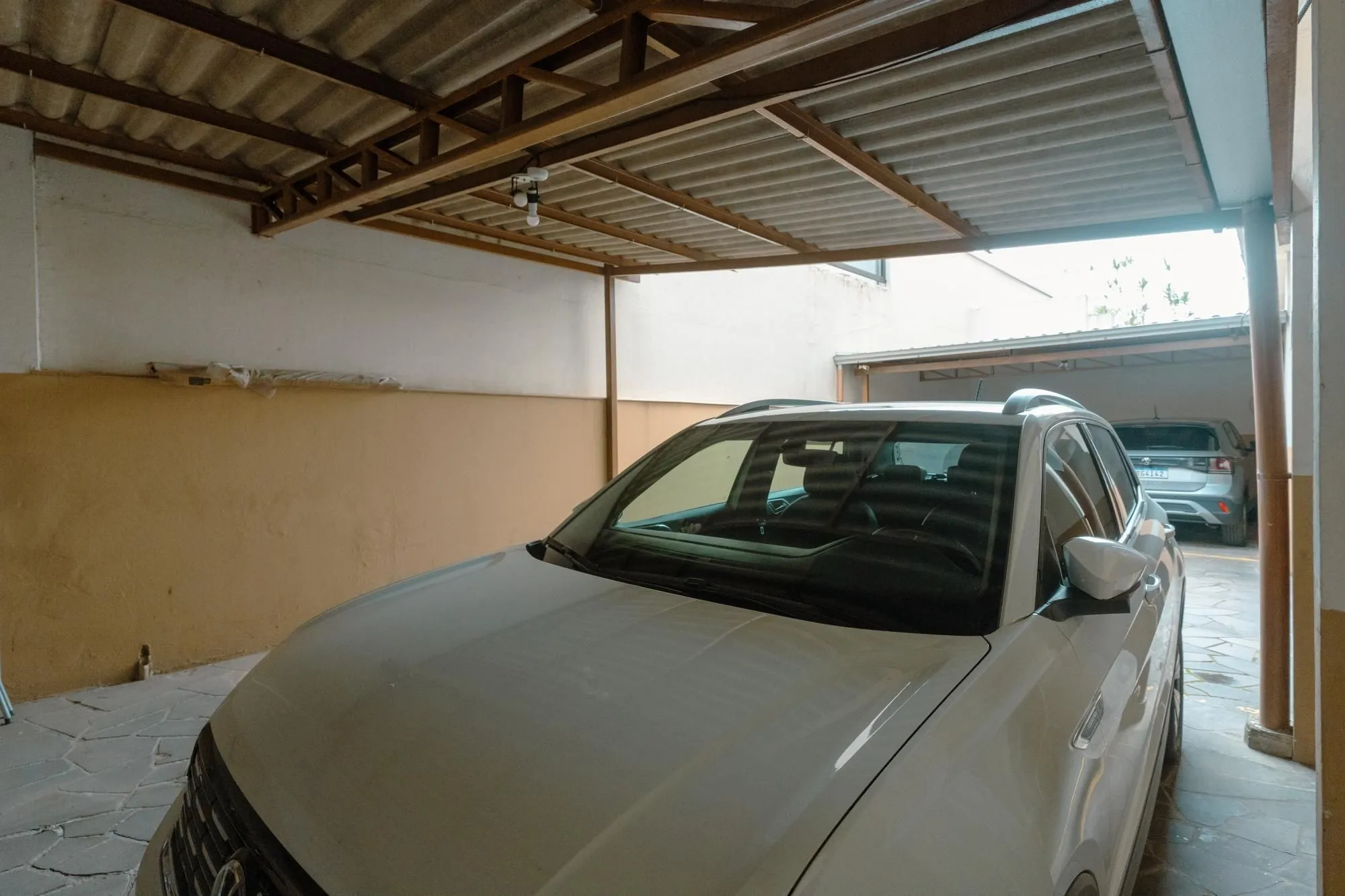 Imagem Apartamento de 2 dormitorios à venda em Higienópolis, Porto Alegre.