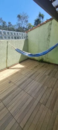 Imagem Sobrado em Condomínio à Venda em Cotia-SP, Bairro do Maranhão: 2 Quartos, 1 Banheiro, 2 Vagas de Garagem, 67m² de Área.