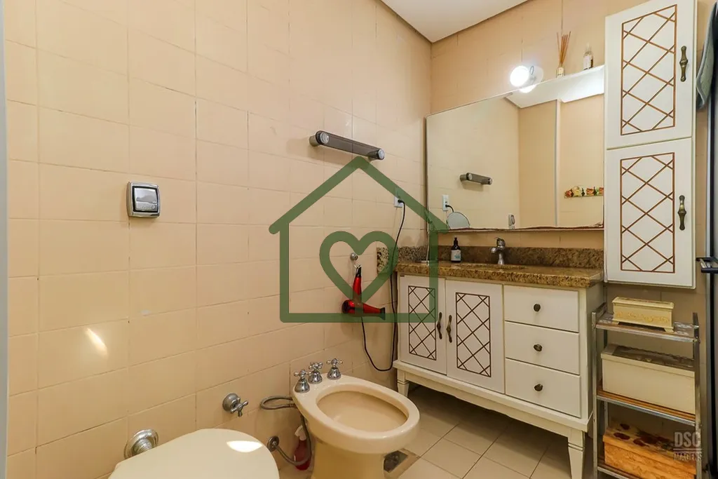 Imagem Excelente apartamento Chácara das Pedras, espaçoso 135m² de area privativa, amplo living com saca...
