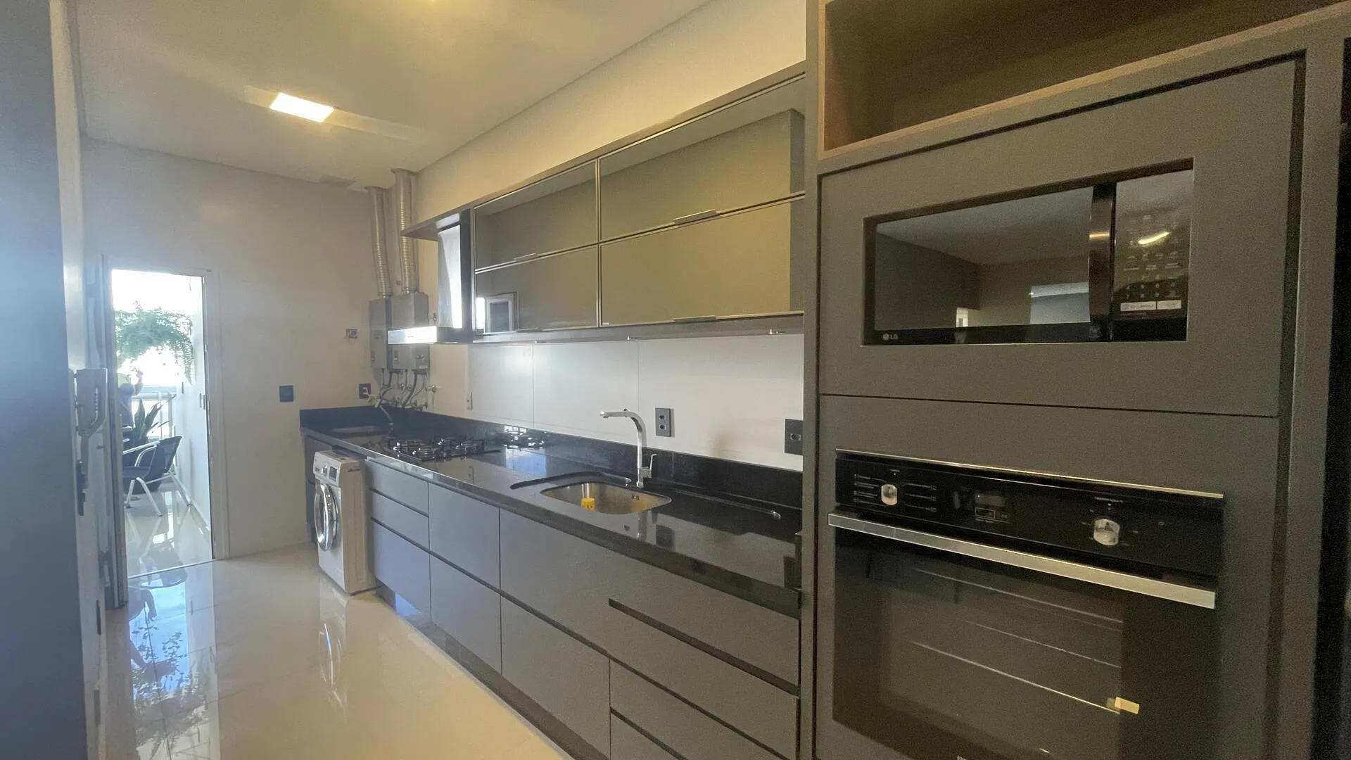 Imagem Apartamento 3 dormitórios em CanaJurê - Florianópolis- SC