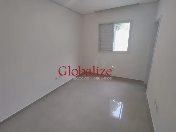 Imagem Sobreposta baixa com 3 suítes lavabo piscina 2 vagas de garagem na Ponta da Praia em Santos (SP) por R$.1.100.000,00