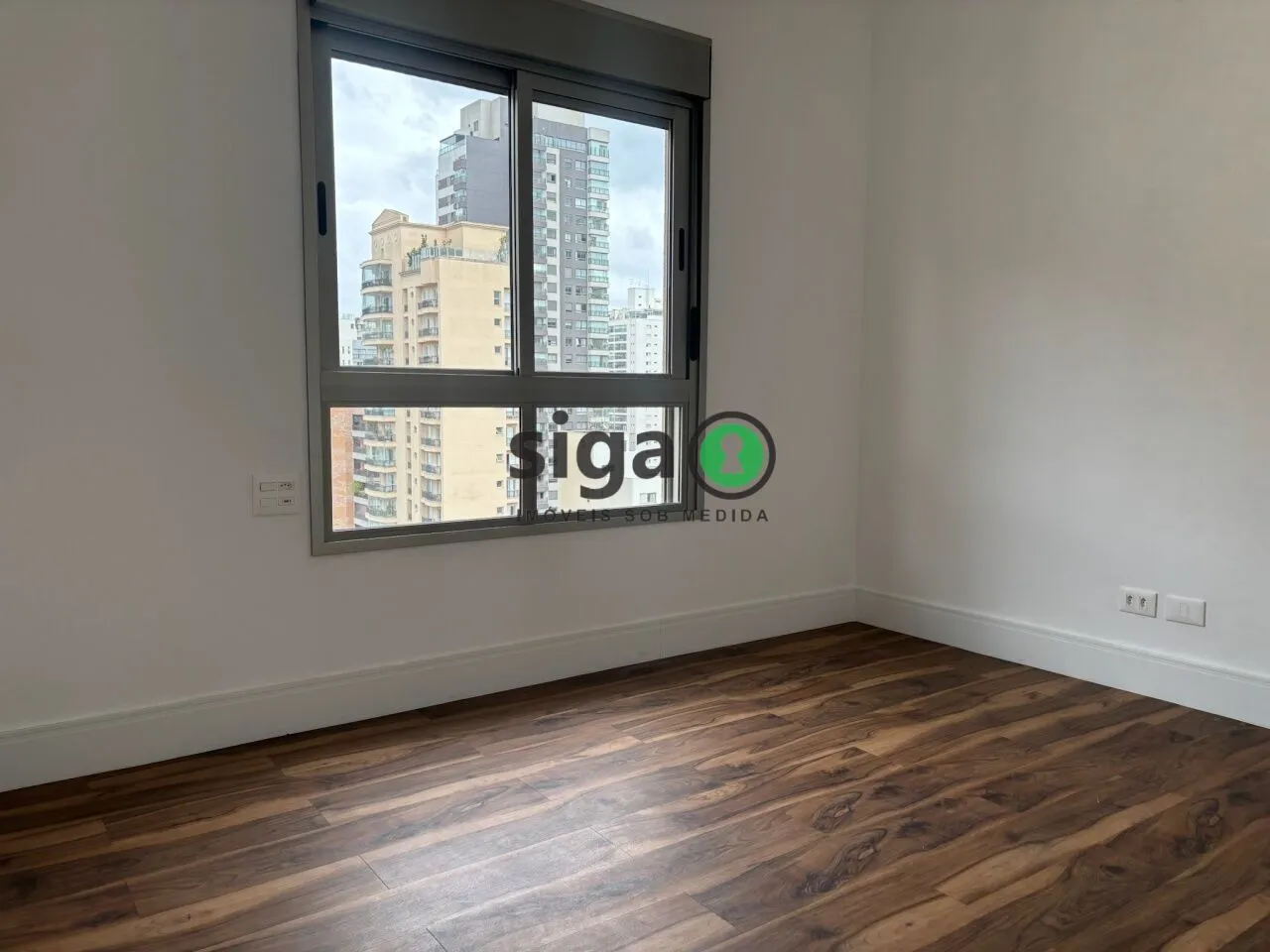 Imagem Apartamento em Moema Pássaros 160m² com 3 Suítes, Varanda Gourmet e Acabamentos de Alto Padrão