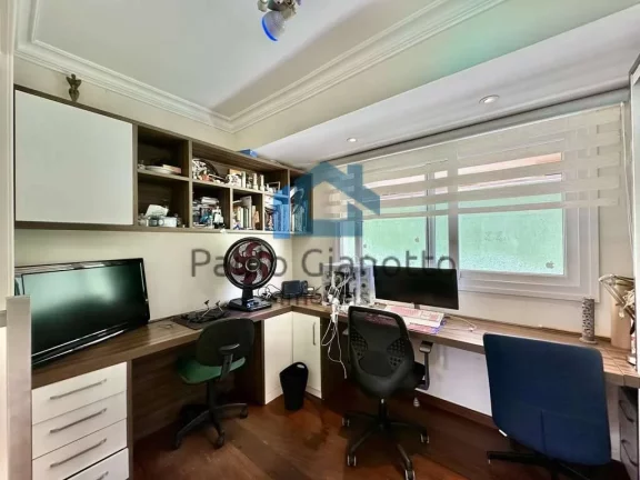 Imagem Casa de Alto Padrâo no Condomínio São Paulo II