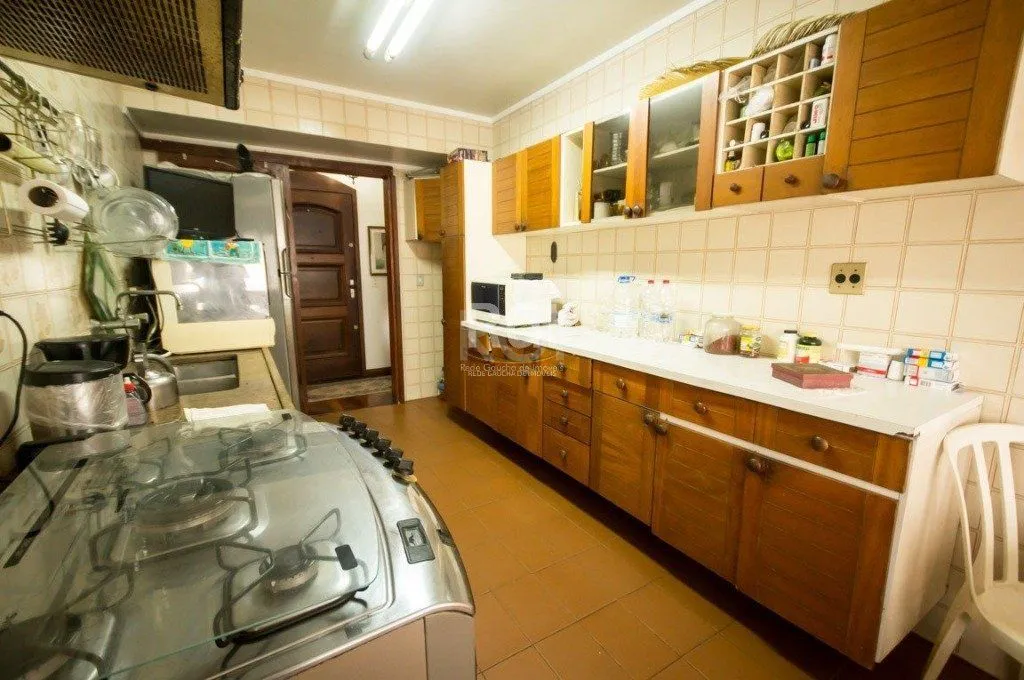 Imagem Cobertura para Venda - 237.88m², 3 dormitórios, sendo 1 suites, 2 vagas - Moinhos de Vento