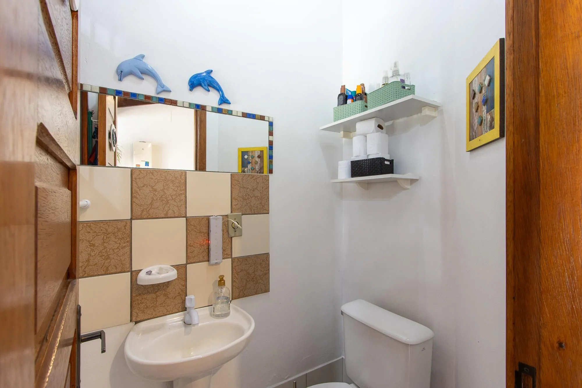 Imagem Casa para Venda - 110.14m², 2 dormitórios, sendo 1 suites, 2 vagas - Hípica