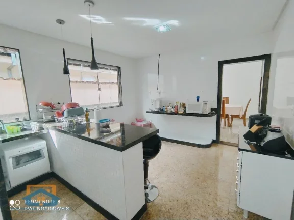 Imagem Casa de 3 quartos á venda no bairro Bela Vista em Ipatinga