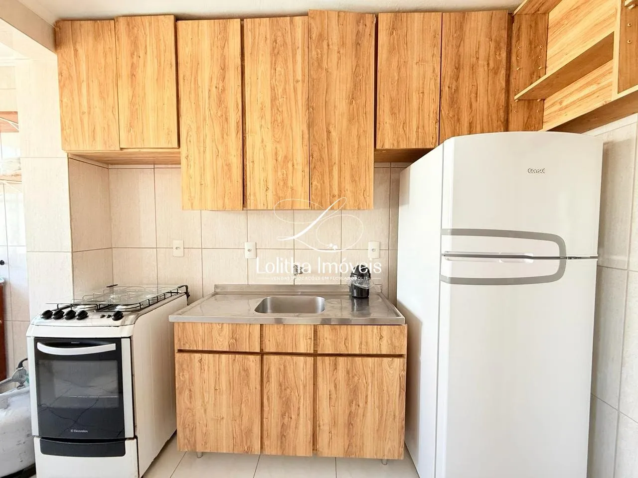 Imagem APARTAMENTO SEMI MOBILIADO COM 2 QUARTOS À VENDA EM COQUEIROS - FLORIANÓPOLIS/SC