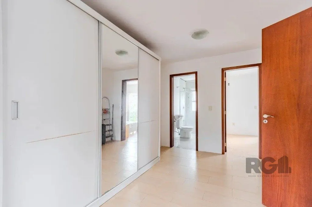 Imagem Casa com 3 dormitórios no bairro Jardim Isabel