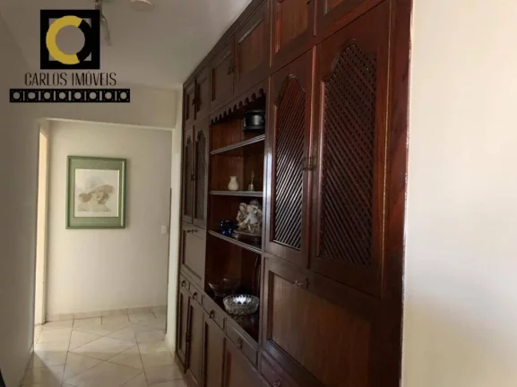 Imagem Apartamento de 3 dormitórios com 165m² no coração do Gonzaga, Santos