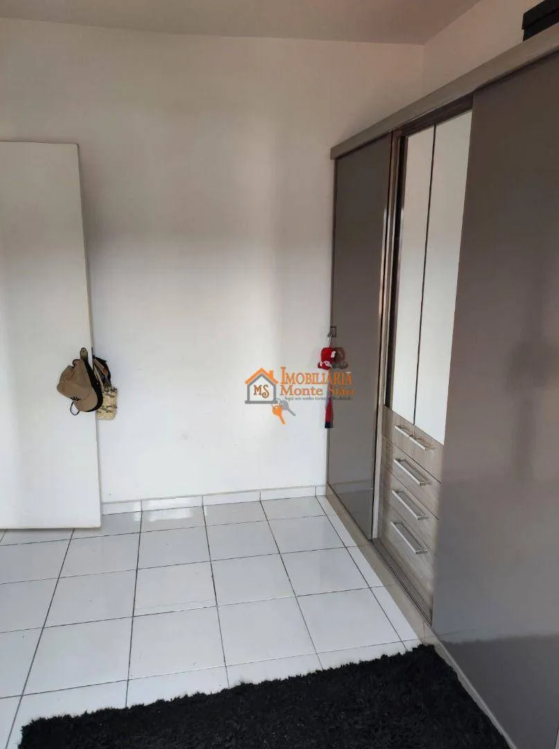 Imagem Sobrado com 3 dormitórios à venda, 75 m² por R$ 480.000,00 - Parque Flamengo - Guarulhos/SP