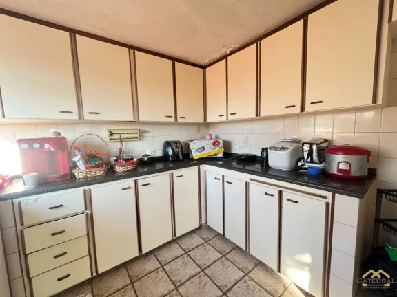 Imagem Locação de casa comercial ou residencial com 3 quartos (1 Suíte) 2 vagas e piscina - Vila Arens - Jundiaí/SP
