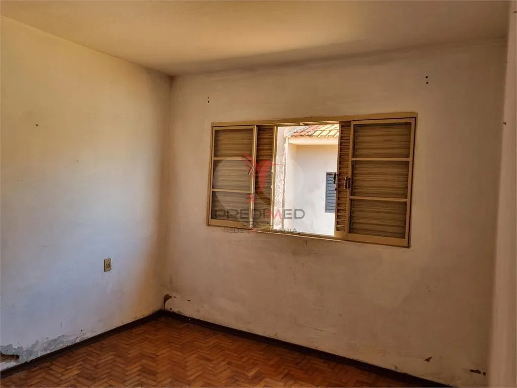 Imagem Casa de 2 quartos, 208m² no bairro Núcleo Habitacional De Barra Bonita, em Barra Bonita