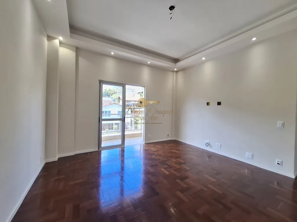 Imagem Apartamento para Venda em Teresópolis / RJ no bairro Alto