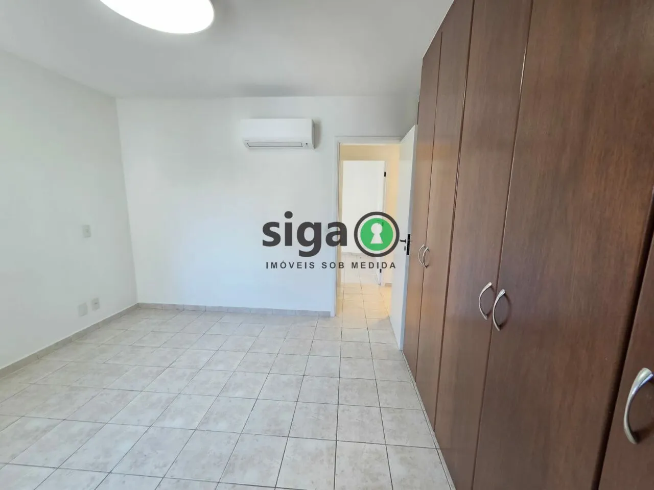 Imagem Apartamento Brooklin com 3 dormitórios, suíte, varanda e lazer completo com quadra de tên