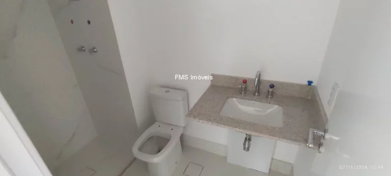 Imagem Apartamento com 77m² em Moema encontre o maior estoque Cyrela na Zona Sul! Explore em www.fmsimoveis.com.br