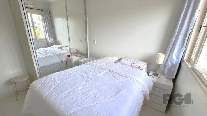 Imagem Casa em condomínio 110m² - 3 dormitórios sendo 1 suíte e 1 vaga de garagem no bairro Teresópolis