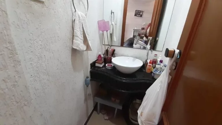 Imagem LINDO SOBRADO EM SANTOS, NO MARAPÉ,3 DORMS SENDO 2 SUÍTES, 3 VAGAS
