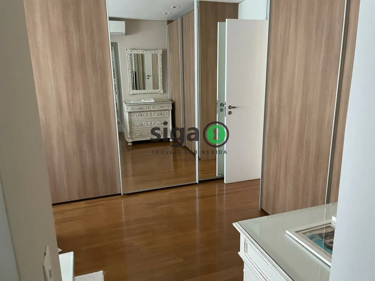 Imagem APARTAMENTO LOCAÇÃO COM 3 DORMITORIOS NO CONDOMINO DU CHAMP CAMPO BELO