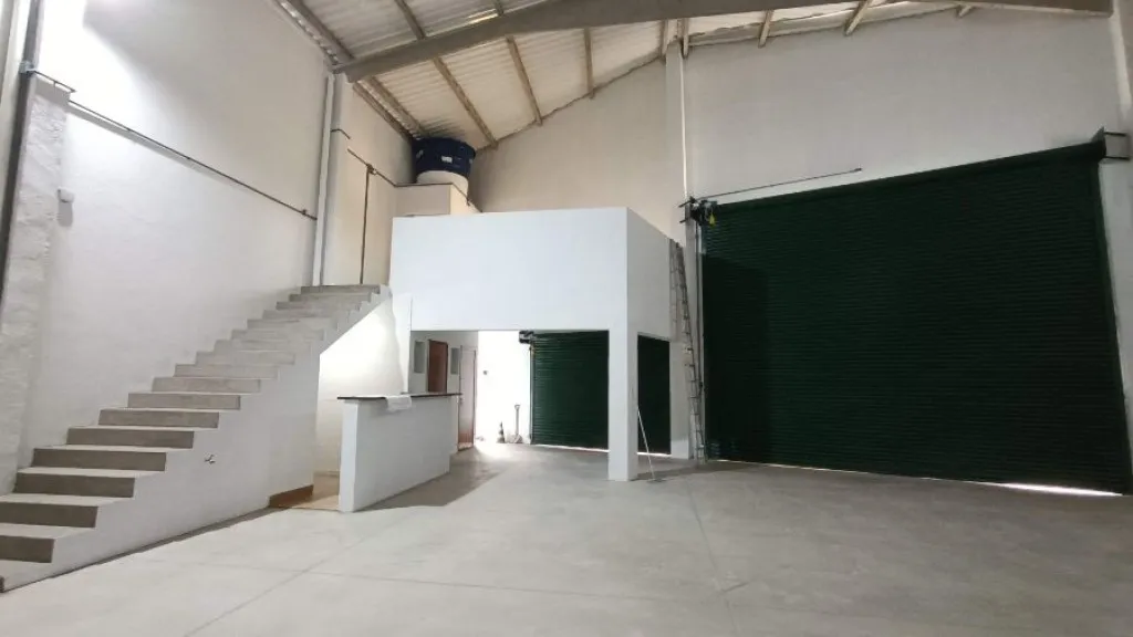 Imagem INDUSTRIAL COM 250,00 m² - MELVI - PRAIA GRANDE SP