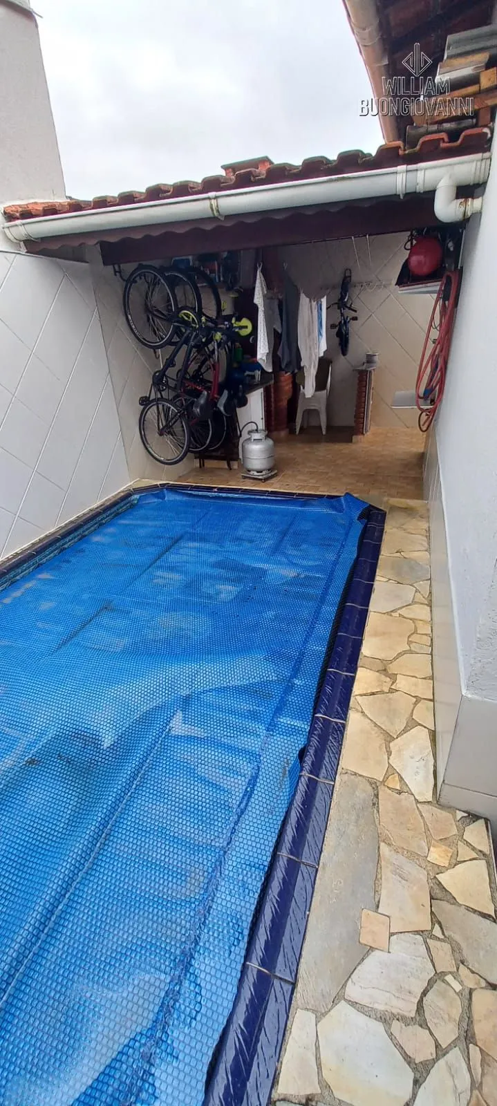 Imagem Casa térrea reformada com piscina no Balneário Flórida