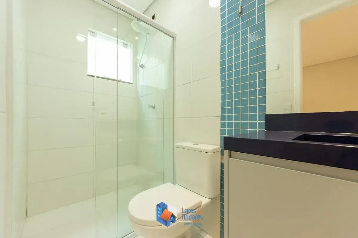 Imagem Sobrado para venda em Vila Palmeiras com 3 quartos, sendo 3 suítes, 240m²