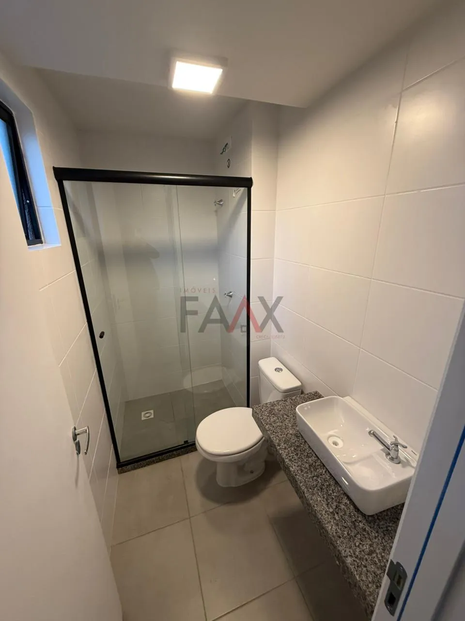 Imagem Apartamento com 2 dormitórios à venda, sendo 1 suite, BATEL, GUARAPUAVA - PR