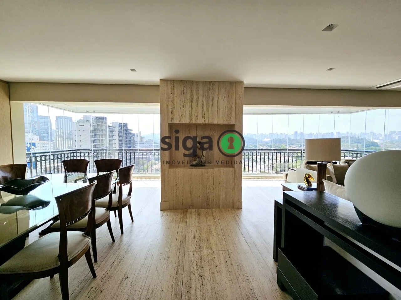 Imagem Cobertura Duplex 420 m² reformados, 4 suítes e 5 vagas na Vila Nova Conceição