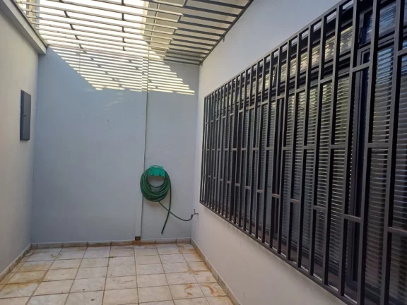 Imagem Casa de vila para venda em São Joaquim com 3 quartos, sendo 1 suíte, 191m2