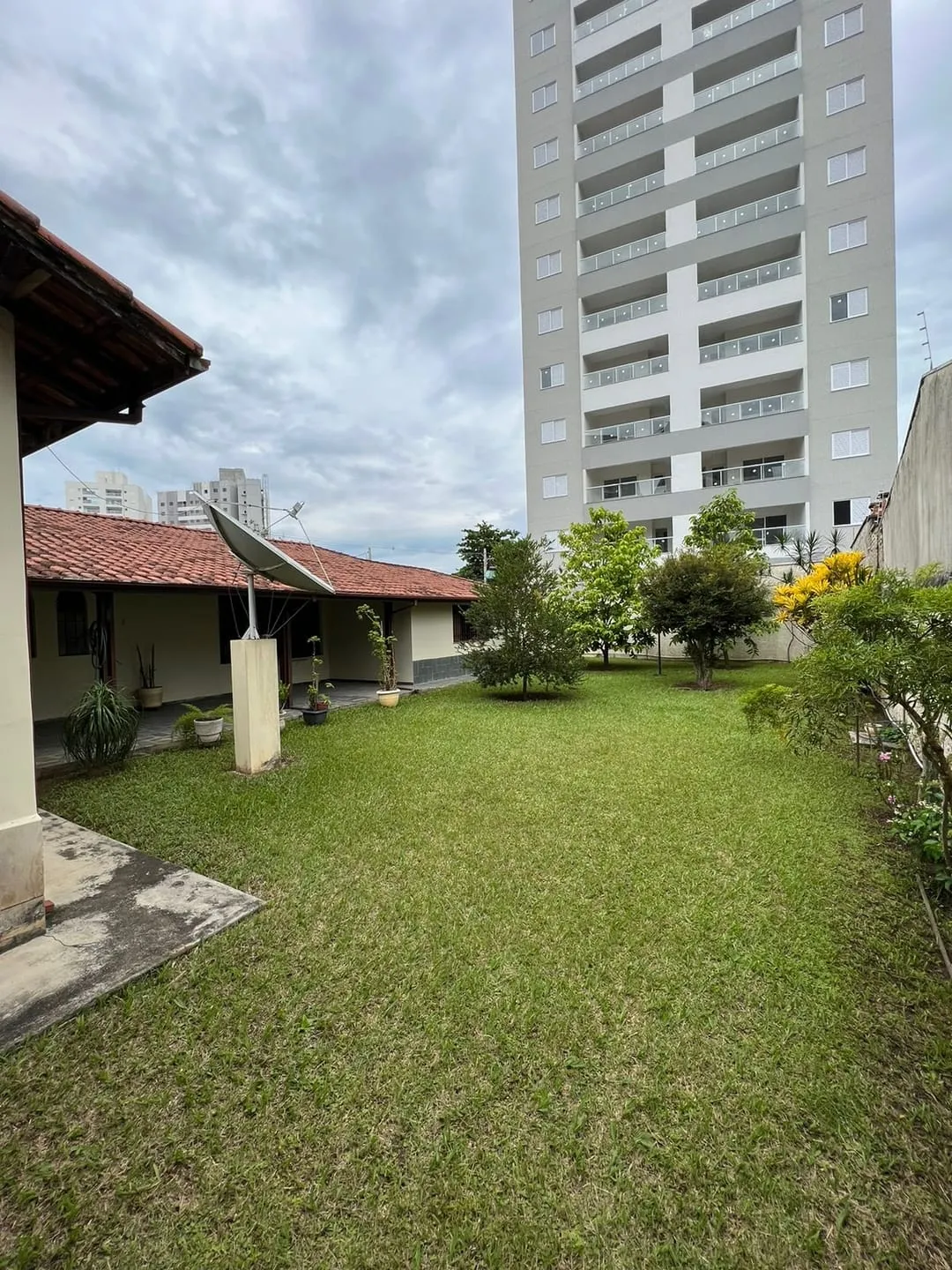Imagem Casa à venda 5 Quartos, 2 Suites, 7 Vagas, 821M², Jardim das Nações, Taubaté - SP