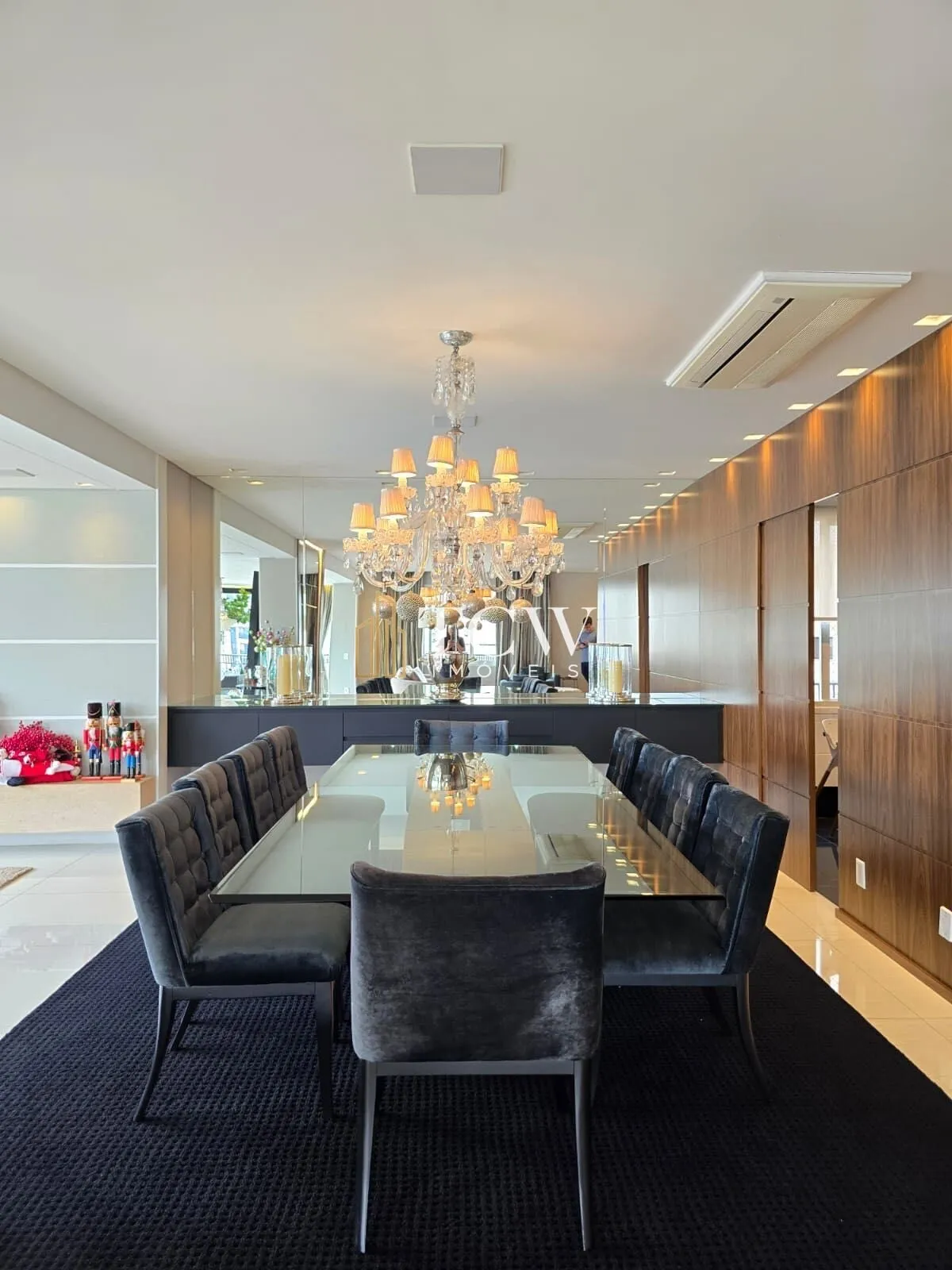 Imagem Apartamento Alto Padrão à Venda na Vila Mariana | 310m² | 4 Suítes | Vista para o Parque Ibirapuera | 5 Vagas