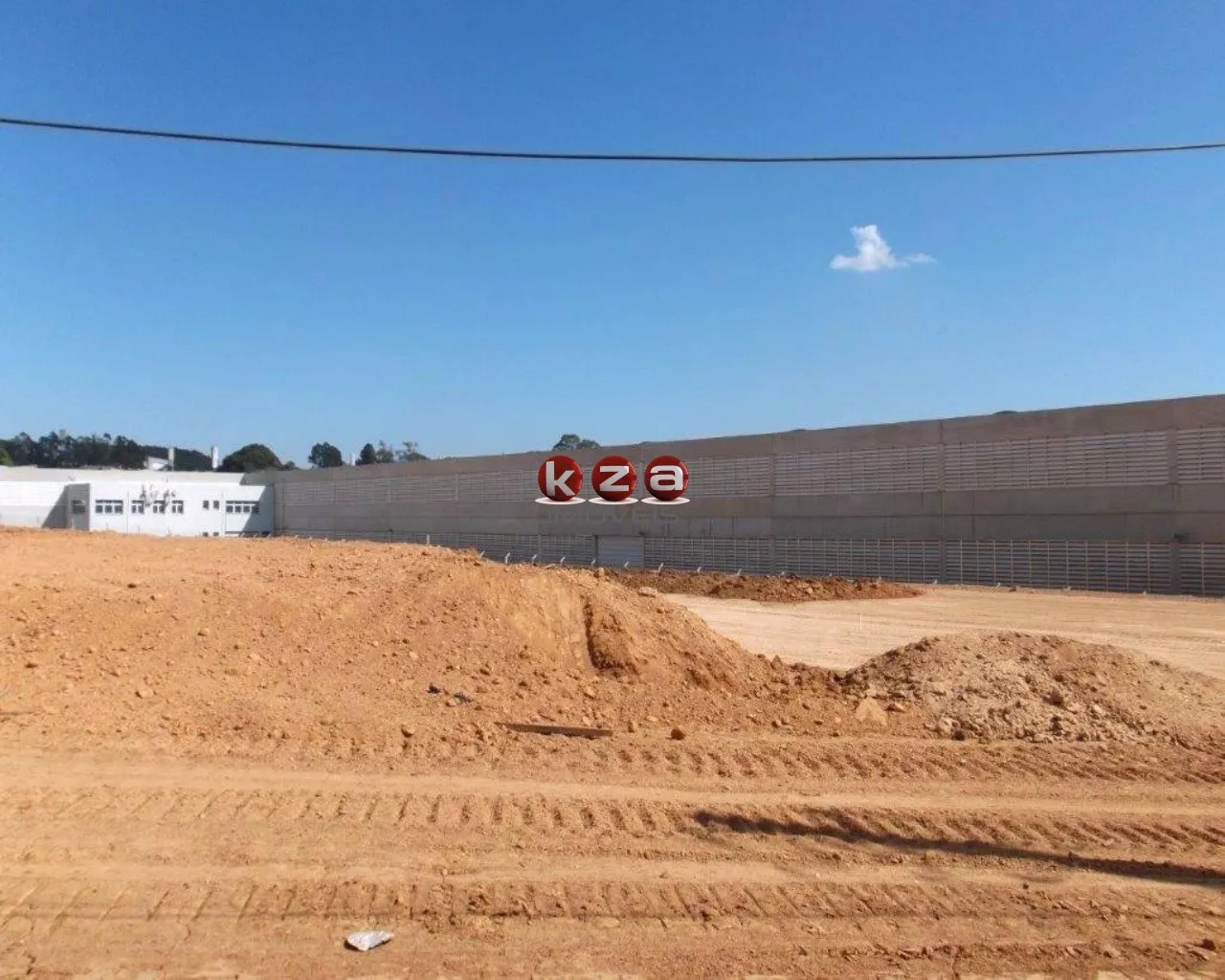 Imagem Terreno Industrial à Venda em Valinhos-SP - Bairro Dois Córregos - 11.500,00 m² de Área