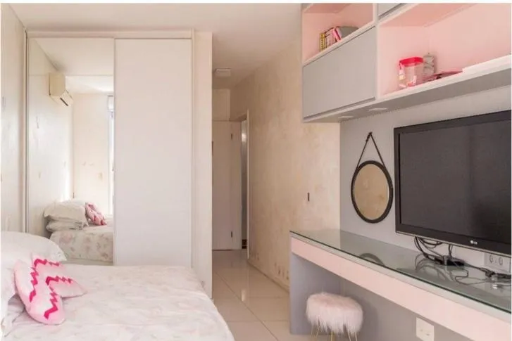 Imagem Sofisticação e conforto em casa de alto padrão no Condomínio Ibiti Royal Park