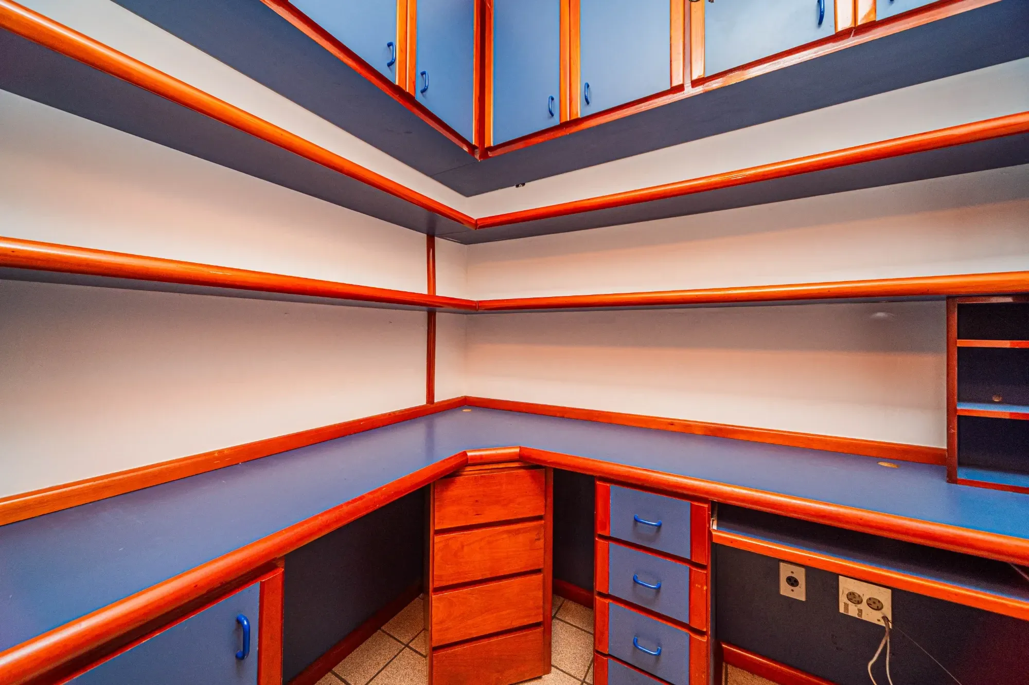 Imagem Apartamento com 3 Quartos à Venda, 150 m² em Centro - Juiz de Fora