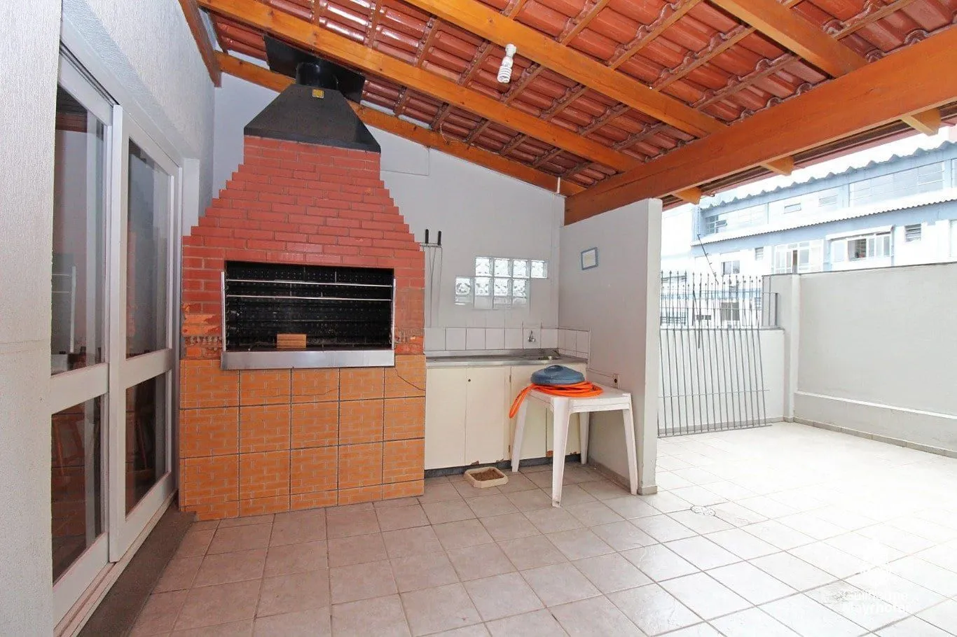 Imagem Vende-se apartamento com 2 quartos, 71 m² e 1 vaga - Santana