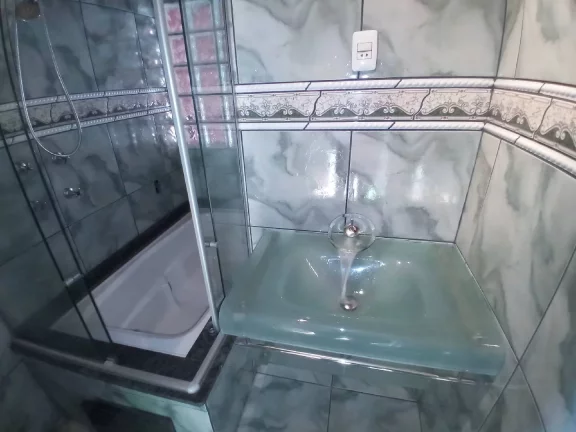 Imagem Lindo sobrado com 142m², Desocupado, no Jarí - Viamão