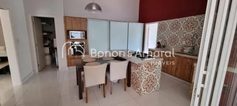 Imagem Casa à venda no Condomínio Athenas em Valinhos