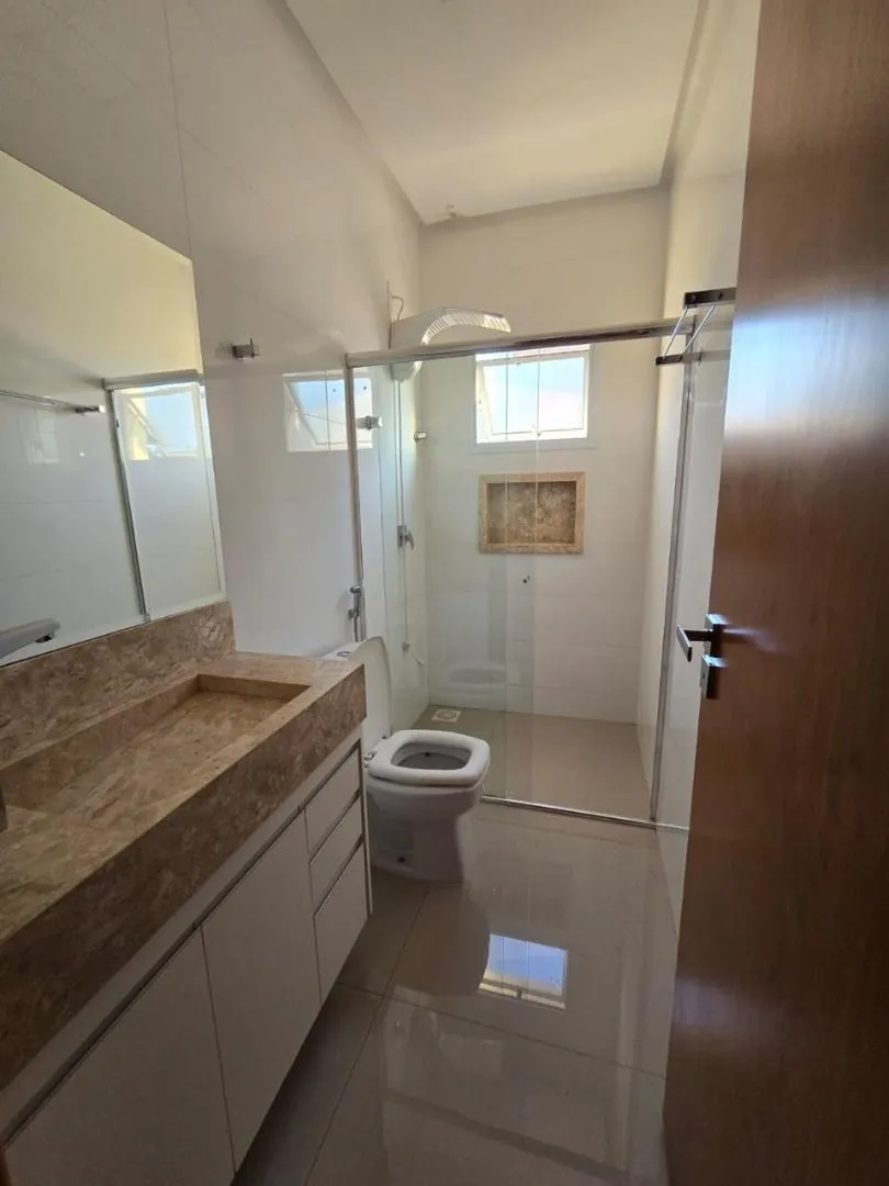 Imagem Apartamento com 3 dormitórios à venda, 145 m² por R$ 630.000,00 - Jardim Califórnia - Patos de Minas/MG