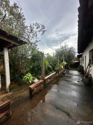 Imagem Oportunidade Imperdível: Terreno com Casa à Venda no Bairro Alvorada - Patos de Minas