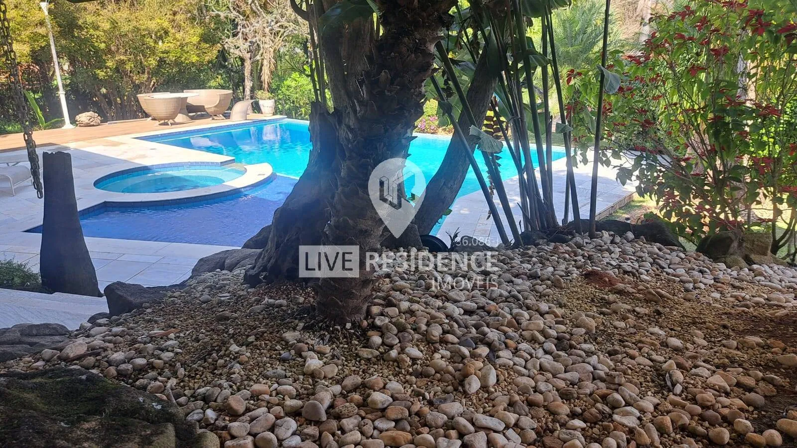 Imagem Exuberante propriedade em excelente Condomínio a venda em Itatiba