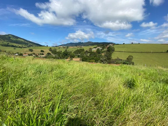 Terreno à Venda, 1.000 m² em do Salto de Baixo - Extrema