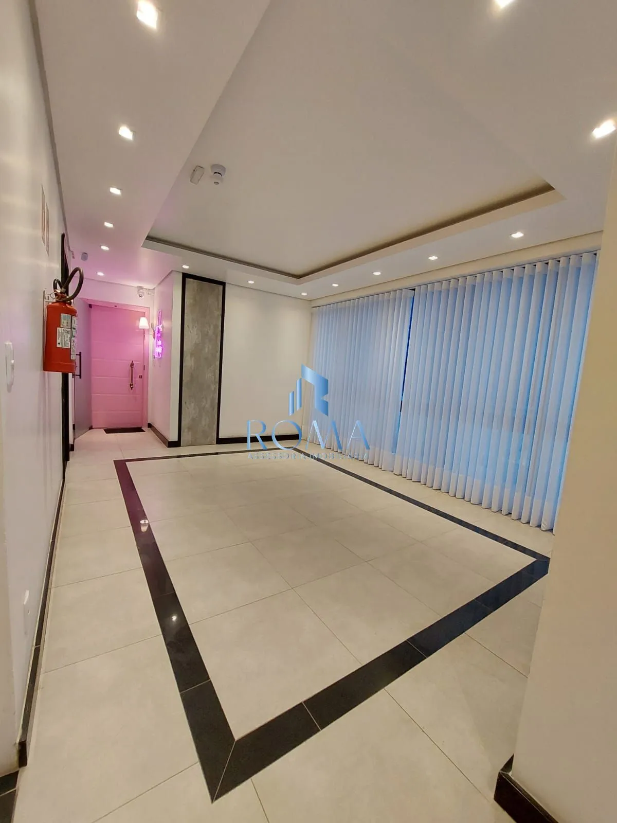 Imagem Sala Comercial 1 dormitórios à venda Nossa Senhora das Dores Santa Maria/RS