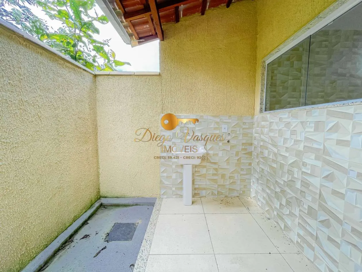 Imagem Casa em Condomínio para Venda em Guapimirim / RJ no bairro Cotia