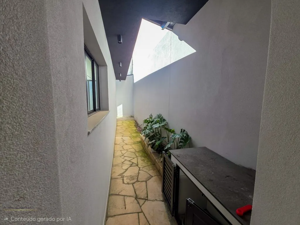 Imagem Casa a venda alto padrão com 3 suítes no bairro Centro em Poços de Caldas