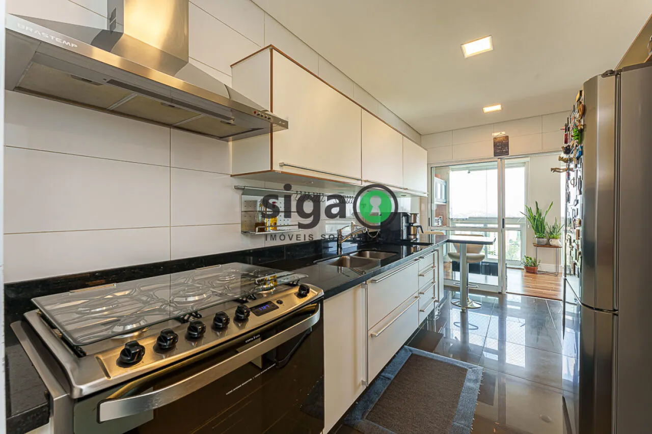 Imagem Cobertura para venda no Panamby com 4 quartos, sendo 2 suítes , 5 vagas e 355m2