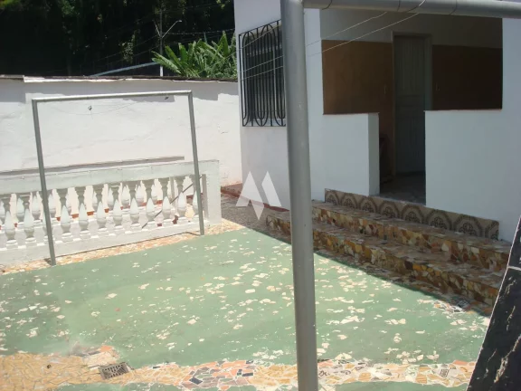 Imagem Casa à Venda no Centro de São Vicente– 307,73m², 4 Quartos, 1 Suíte, 4 Banheiros e Área de Festas