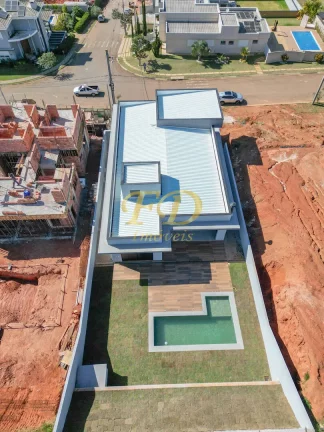 Imagem Casa de Alto Padrão em Condomínio Fechado Atibaia